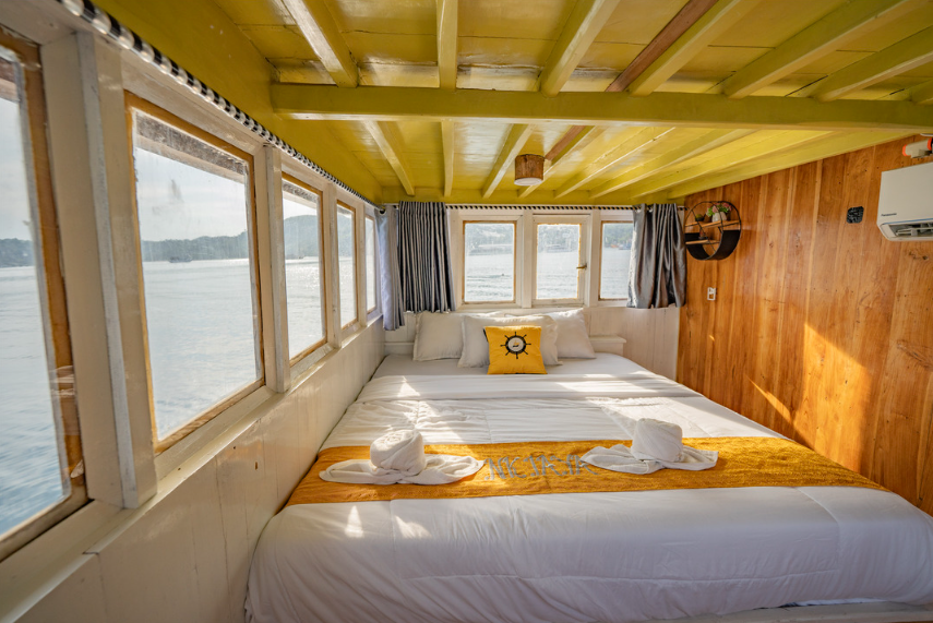 Book Private Trip by NK Jaya 2 Deluxe Phinisi 2026