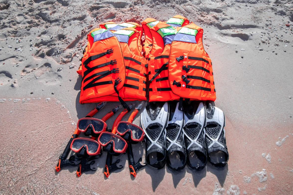 Book Private Trip by RRI Bahari 1 Speedboat 2026 - Cozy Sofa View