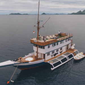 Book Private Trip by Sea Familia Luxury Phinisi 2026 - Sky Deck View