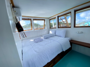 Book Private Trip by Umami Superior Phinisi 2026 - Sundeck and Lazy Chairs