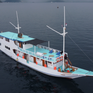 Book Private Trip by Umami Superior Phinisi 2026 - Sundeck and Lazy Chairs