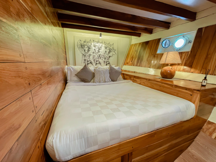 Book Private Trip by Vinca Voyages Luxury Phinisi 2026 - Master Cabin with Balcony