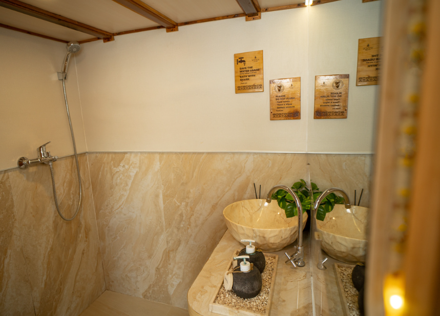 Book Private Trip by Vinca Voyages Luxury Phinisi 2026 - Master Cabin with Balcony