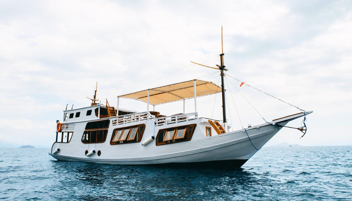 Book Private Trip by White Pearl 2 Superior Phinisi 2026 - Sunbed Area