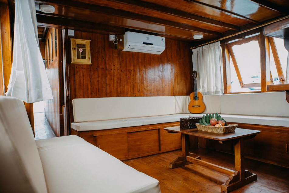 Book Private Trip by White Pearl 2 Superior Phinisi 2026 - Sunbed Area