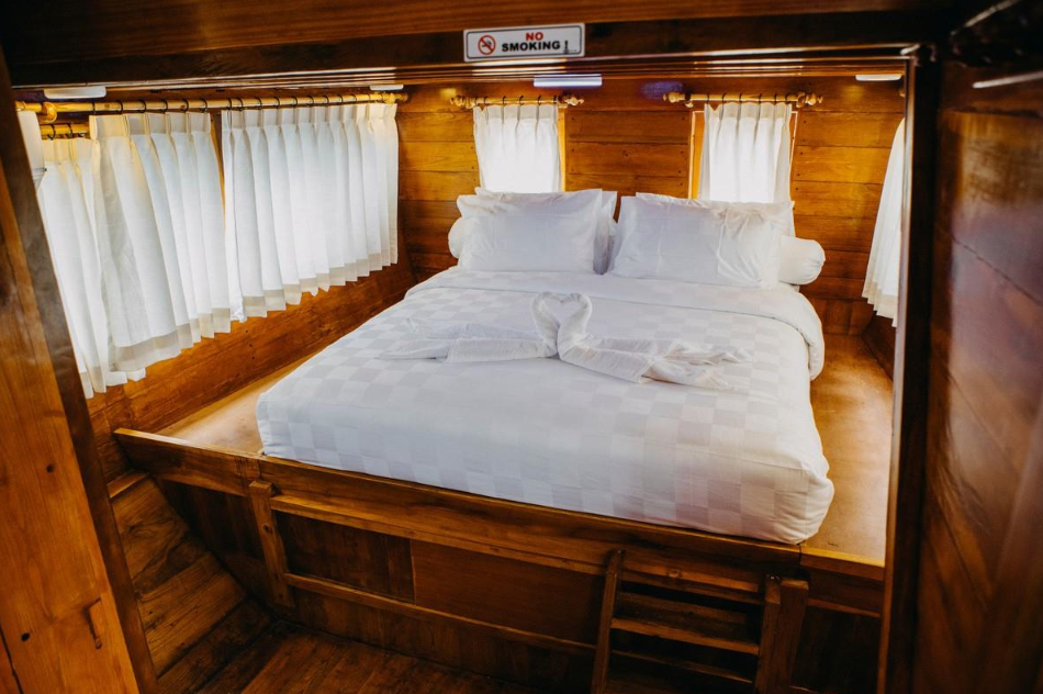 Book Private Trip by White Pearl 2 Superior Phinisi 2026 - Sunbed Area