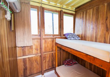 Book Sea Villa Phinisi Komodo Tour 2026 - Private Cabin View
