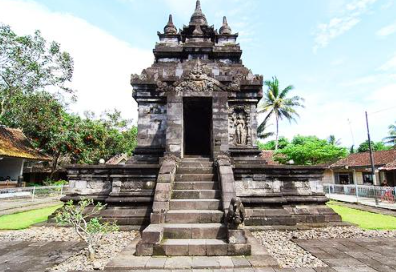 Book Yogyakarta Bromo Kalibaru Tour 6 Days 2026