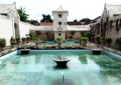 Book Yogyakarta Bromo Kalibaru Tour 6 Days 2026