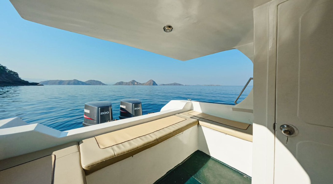 Book Zada Raya Speedboat Charter Private Trips 2026 - Padar Island View