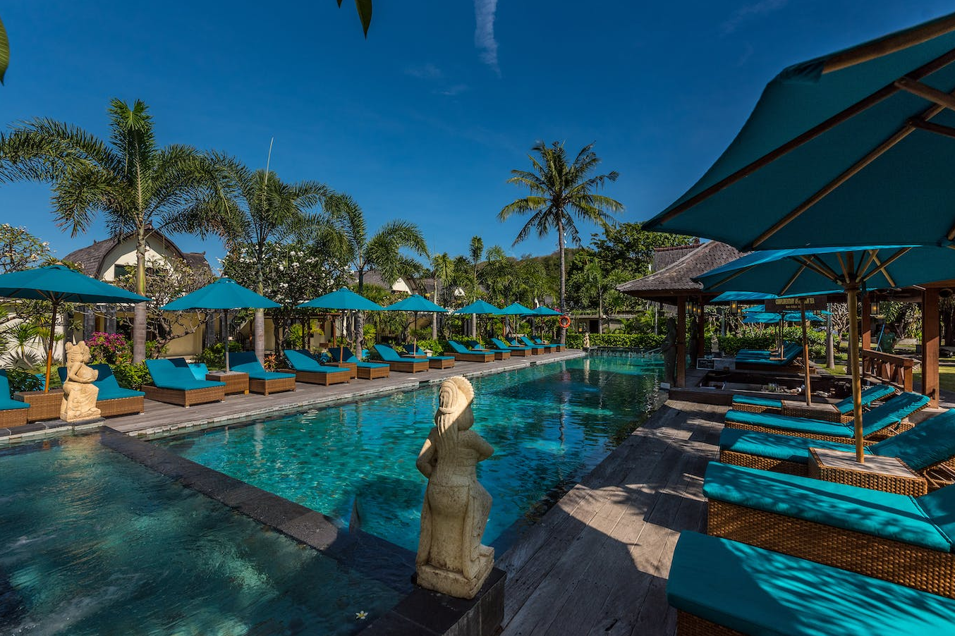 Exterior view of the resort when you Book Hotel Vila Ombak 6