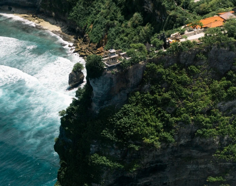 Helicopter Tour Pesanggaran - Uluwatu Temple Route