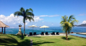 Ocean view from the terrace when you Book Sea Breeze Villa Candi Dasa 4