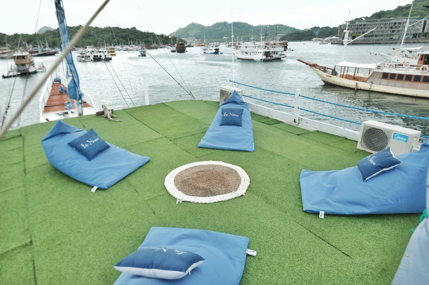 Private Trip Komodo by La Nissa Liveaboard 2026 - Luxury Master Cabin