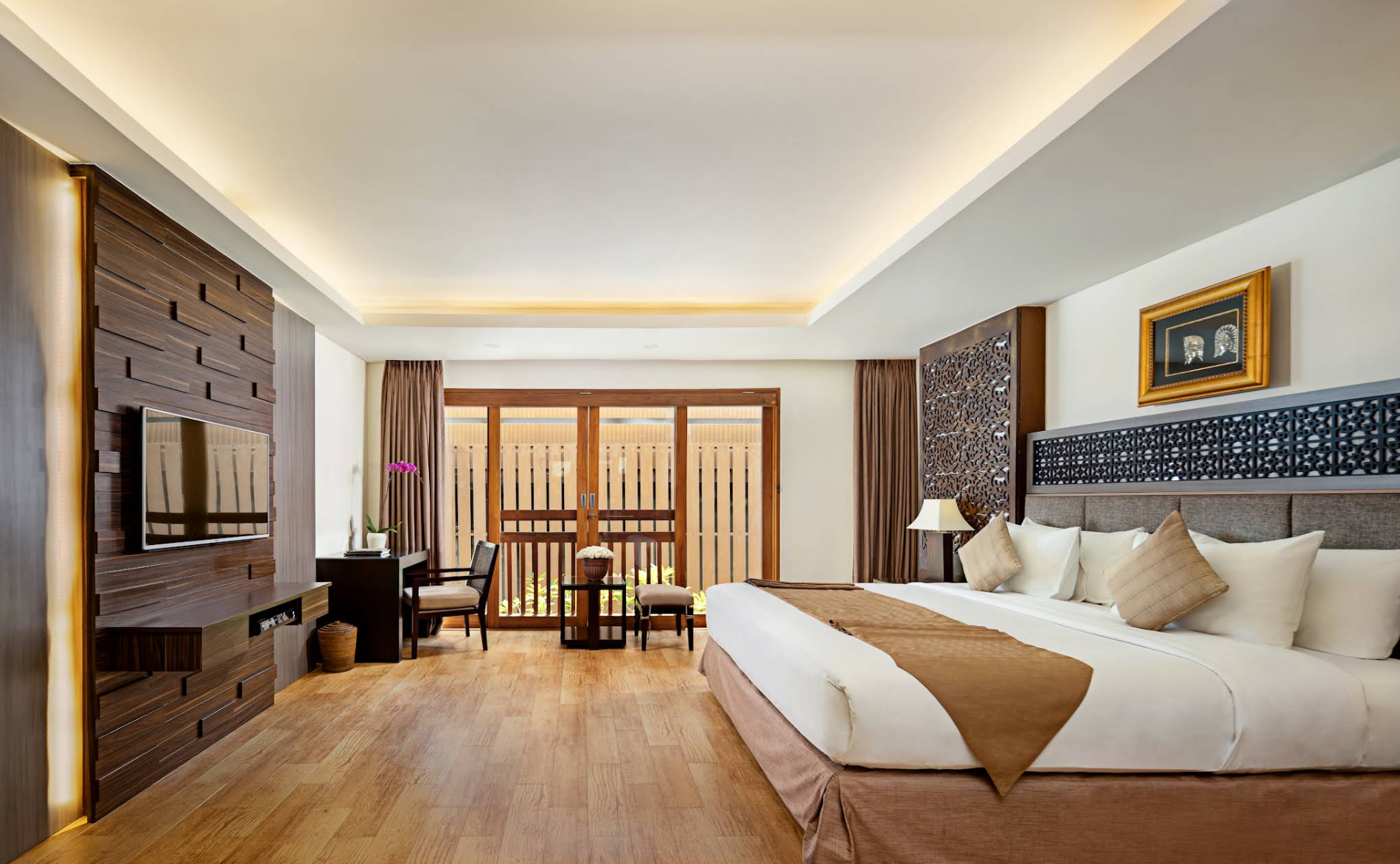 Private pool and rooftop gazebo at Villa Kayu Raja Seminyak 2026 - Book your stay