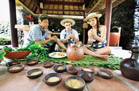 Puri Sunia Resort Ubud Booking