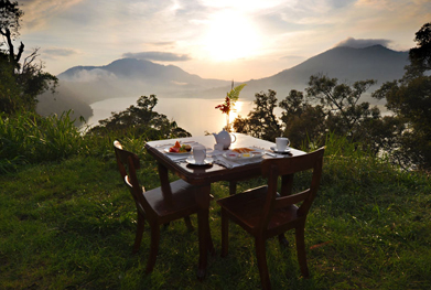 Book Anaheim Villas Lake Buyan 2026