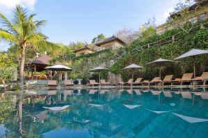 Book Lembongan Cliff Villas 2026: The Most Sensational Panoramic Surfing Sanctuary 1 Stunning view of Playgrounds surf break 1