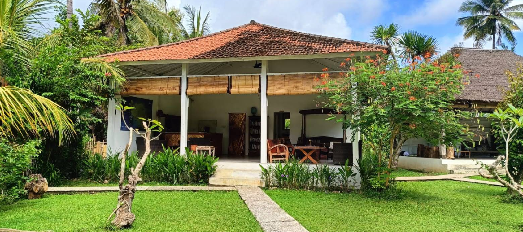 View of West Nusa Penida sunset views from this Sakti eco-resort. 1