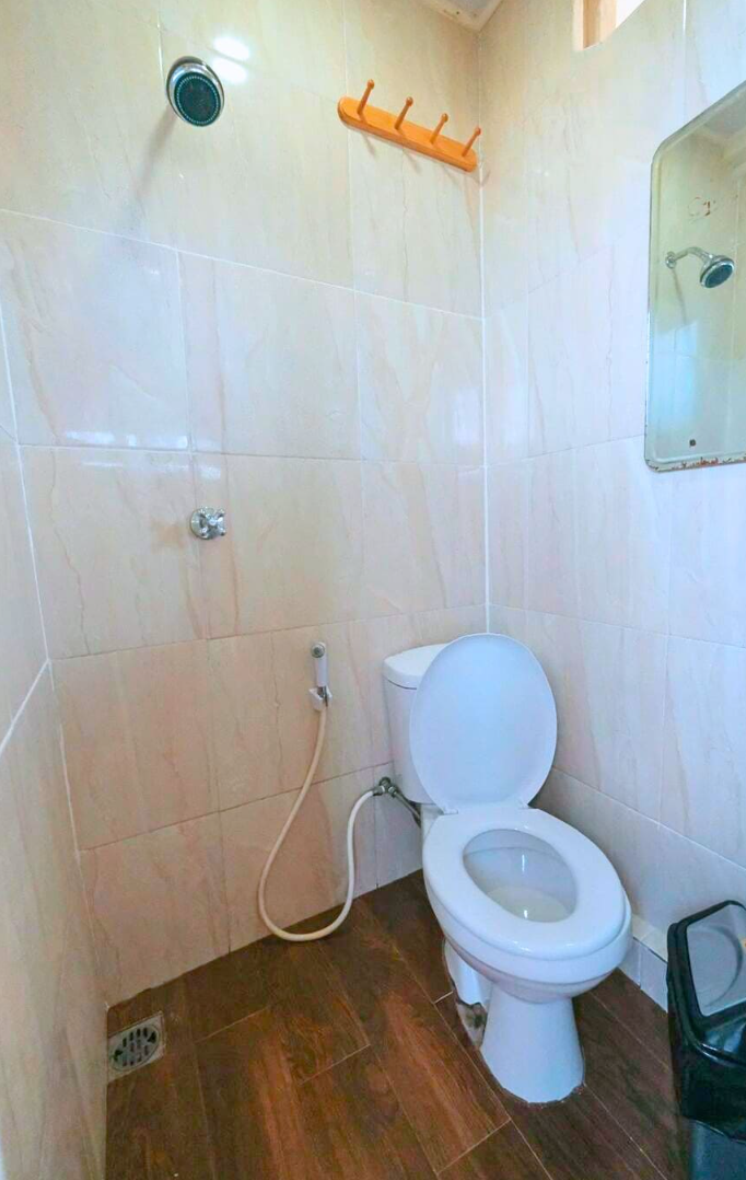 Why Choose Our Private Komodo Boat Charter for 14 Pax