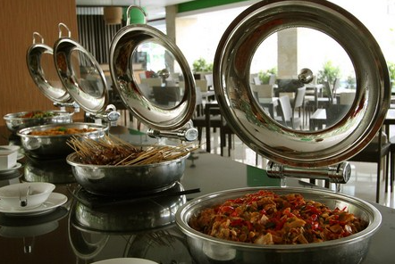 uxury Suite with Bathtub when you Book Crystal Kuta Hotel 10