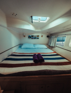 Book Yacht Club Bali Blue Cat Online 15