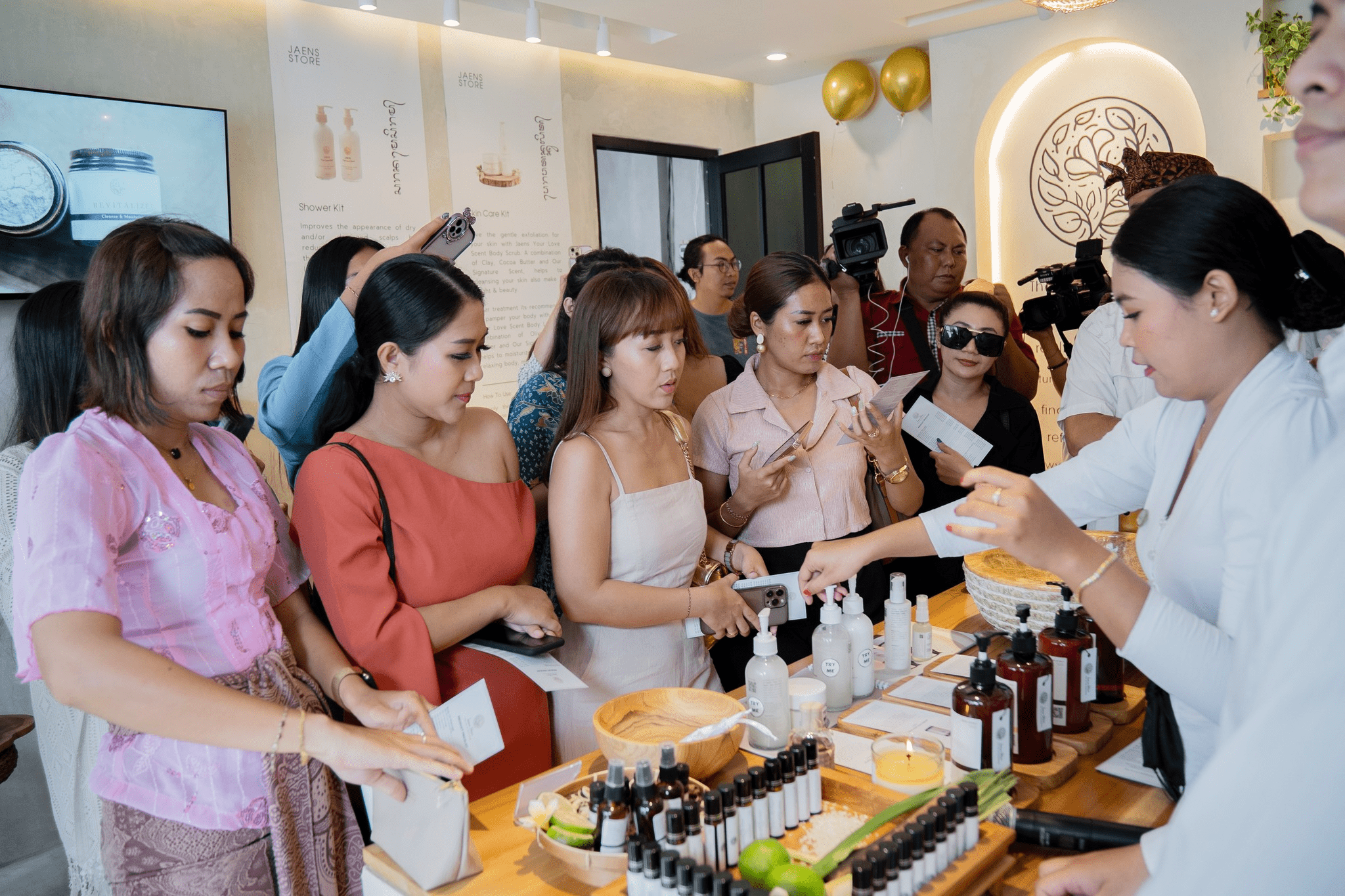 Ubud Spa Package with Jacuzzi and Chocolate Cake