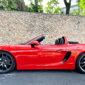 Luxury car rental Bali
